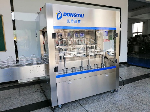 食用油灌裝機(jī)因細(xì)節(jié)而受歡迎，山東東泰為其助力